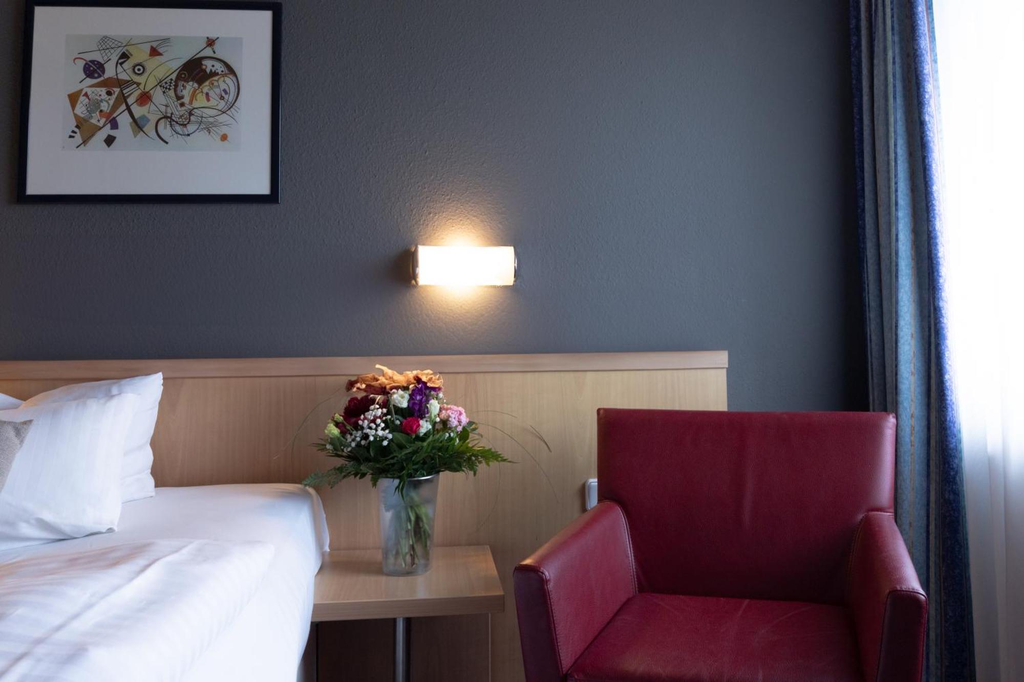 Garner Hotel Cottbus Sued By Ihg Zewnętrze zdjęcie