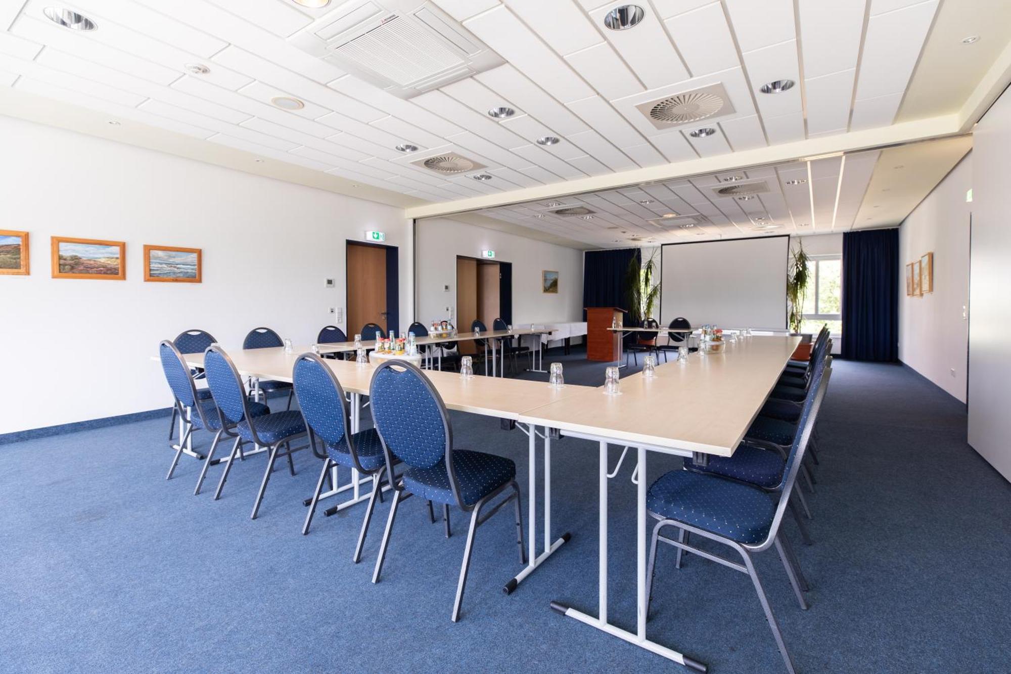Garner Hotel Cottbus Sued By Ihg Zewnętrze zdjęcie